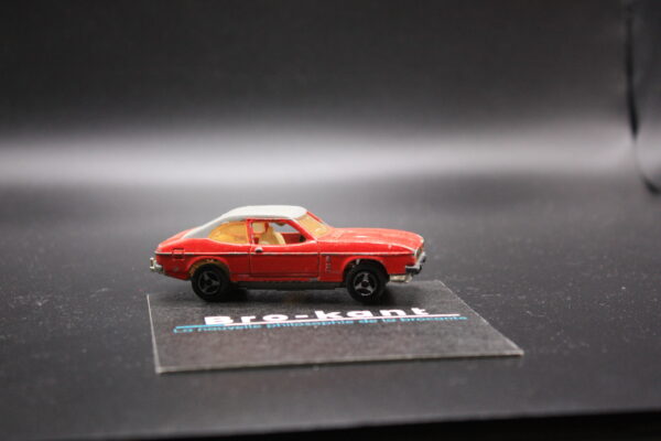 Bro-kant - Majorette Ford Capri n°251 toit gris